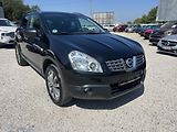 Nissan Qashqai (2009) 2.0i 104 KW, 4x4, Panorama - náhled 1