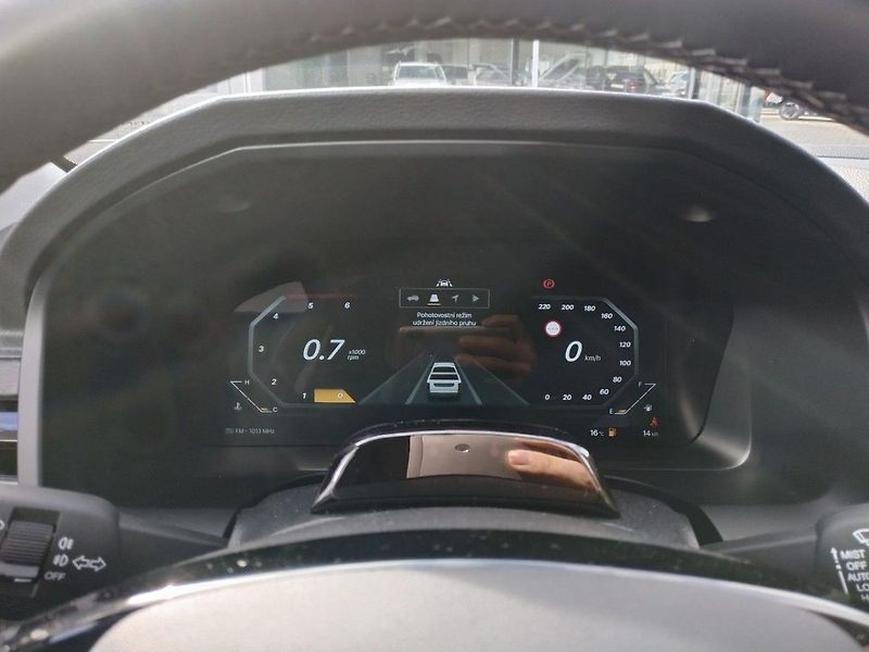 KGM Musso Grand 2.2XDI, STYLE+ 4WD, MT, SKLADE - fotka 16 z 26