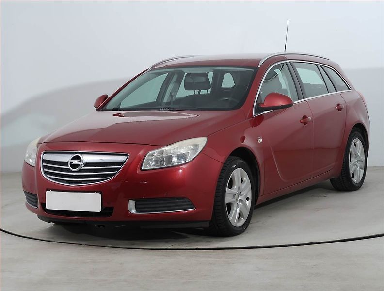 Opel Insignia (2009) 2.0 CDTI, po STK, jezdí dobře - fotka 2 z 20