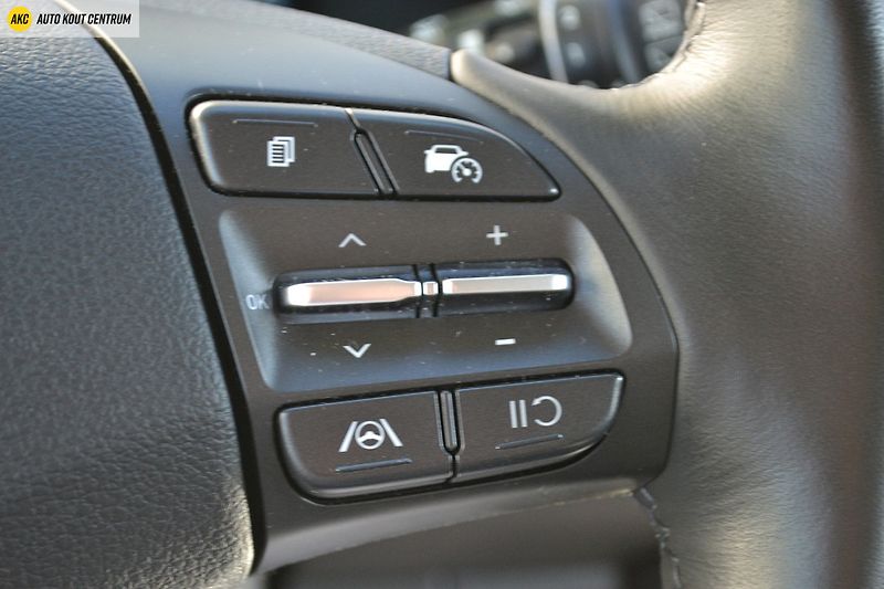 Hyundai i30 WG  1,5DPi MT Style FL - fotka 27 z 52