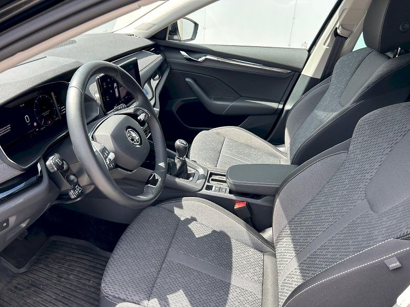 Škoda Octavia (2022) COM STY TS 110/1.5 M6F - fotka 13 z 28