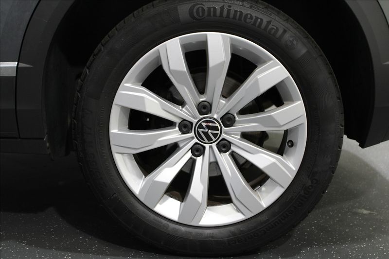 Volkswagen T-Roc 2,0 TDI 4motion Highline 1.maj - fotka 34 z 35