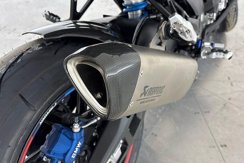 BMW M 1000 XR - fotka 6 z 13
