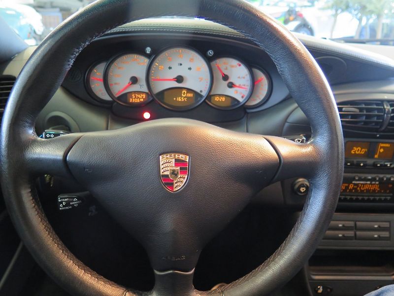 Porsche 911 (2000) 996 Carrera, TOP STAV, GT3 pak - fotka 7 z 25
