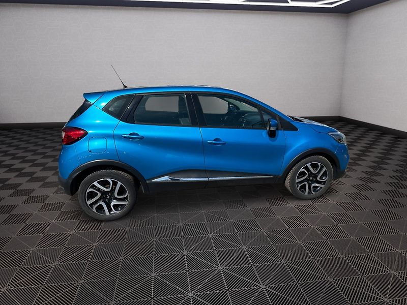 Renault Captur (2014) 0,9Tce 66kw - fotka 8 z 21