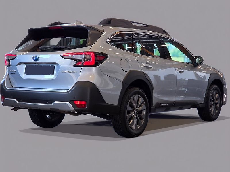Subaru Outback 2.5i 4WD Active - fotka 2 z 12
