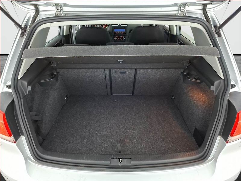 Volkswagen Golf (2009) 1.4 TSI, Automat, Serv.kniha - fotka 14 z 16
