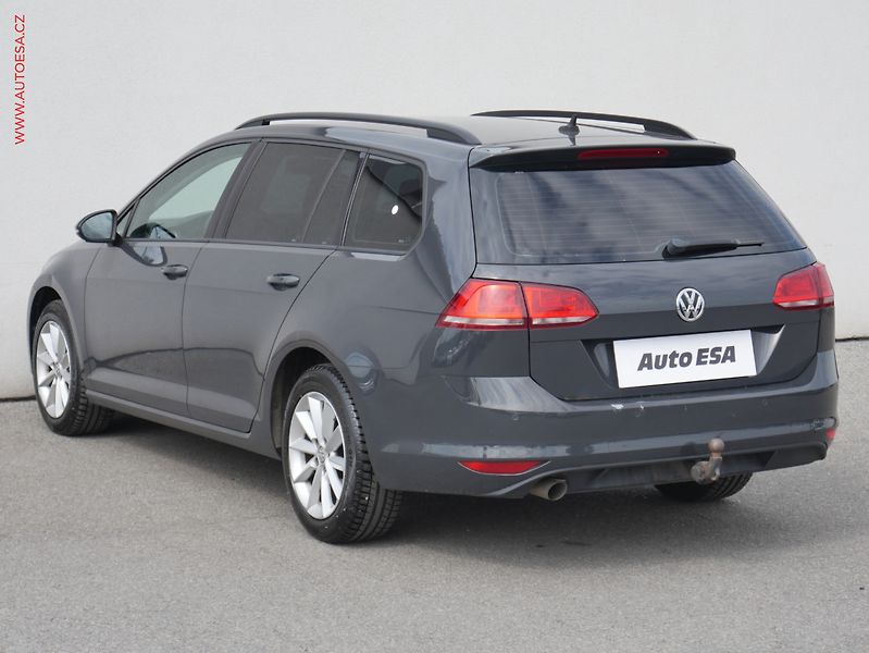 Volkswagen Golf (2014) 1.6 TDi, DSG, TZ - fotka 6 z 22