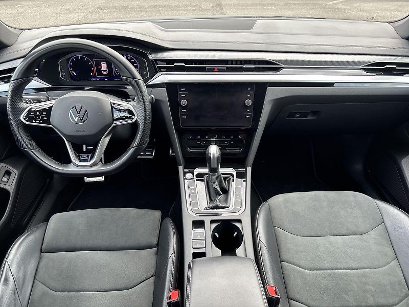 Volkswagen Arteon Shooting Brake (2022) 2.0 TSI DSG R-line - fotka 5 z 33