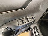 Toyota Yaris 1.5 Hybrid  Comfort Tech Style - náhled 24