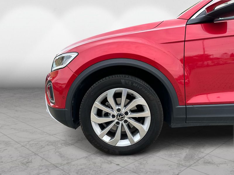 Volkswagen T-Roc Life 1.5 TSI 110kW DSG - fotka 9 z 20