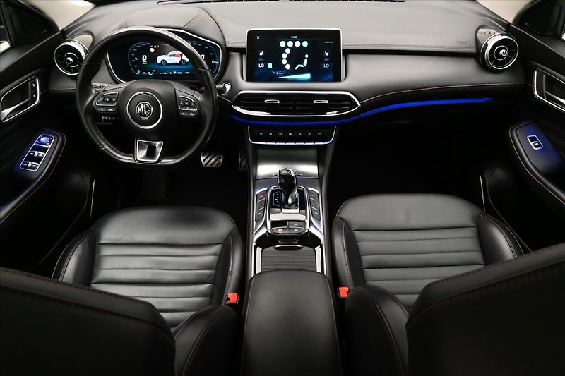 MG EHS 1,5 TGI PHEV 119 kW ELEGANCE Z - fotka 15 z 32