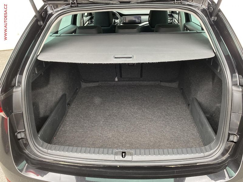 Škoda Octavia (2020) 1.5 TSi, Ambition, LED - fotka 7 z 18