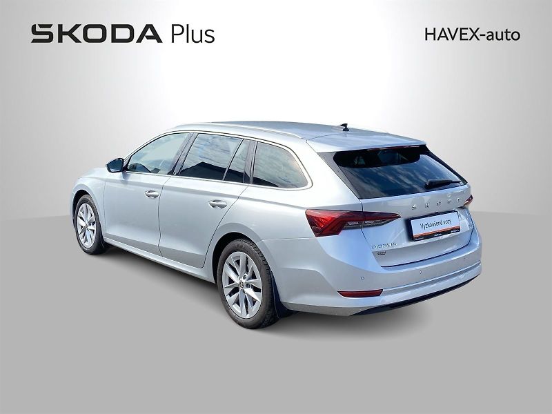 Škoda Octavia (2022) Combi 2.0 TDI 4x4 DSG Style+ - fotka 38 z 39
