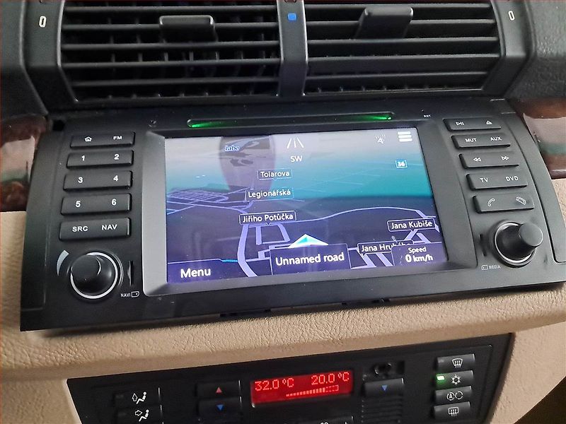 BMW X5 (2006) 3.0d, 4X4, Automat, Xenony - fotka 20 z 21
