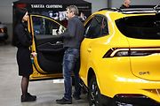Z autosalonu v Lysé v pátek 1. listopadu 2024.