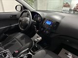 Hyundai i30 1,4   CVVT 95.000KM KLIMA - náhled 14