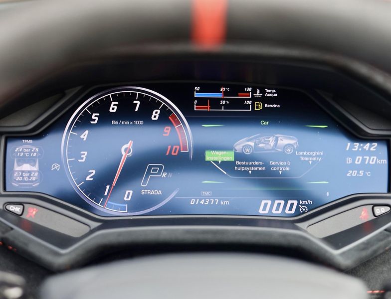 Lamborghini Huracán (2018) Spyder Performante Misano Red  - fotka 55 z 61