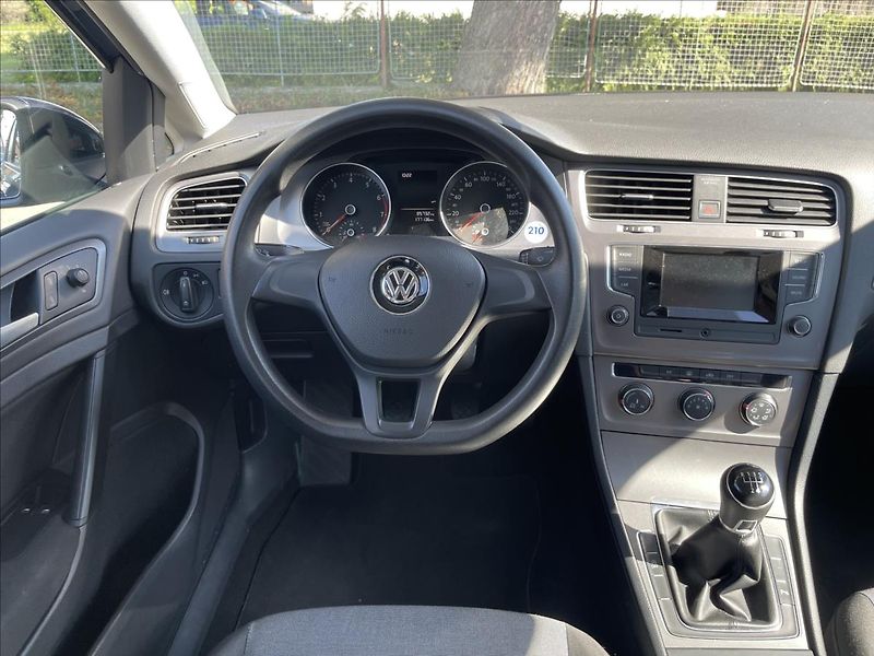 Volkswagen Golf 1,2 TSi  P+Z Senzory,Klimatiza - fotka 17 z 43