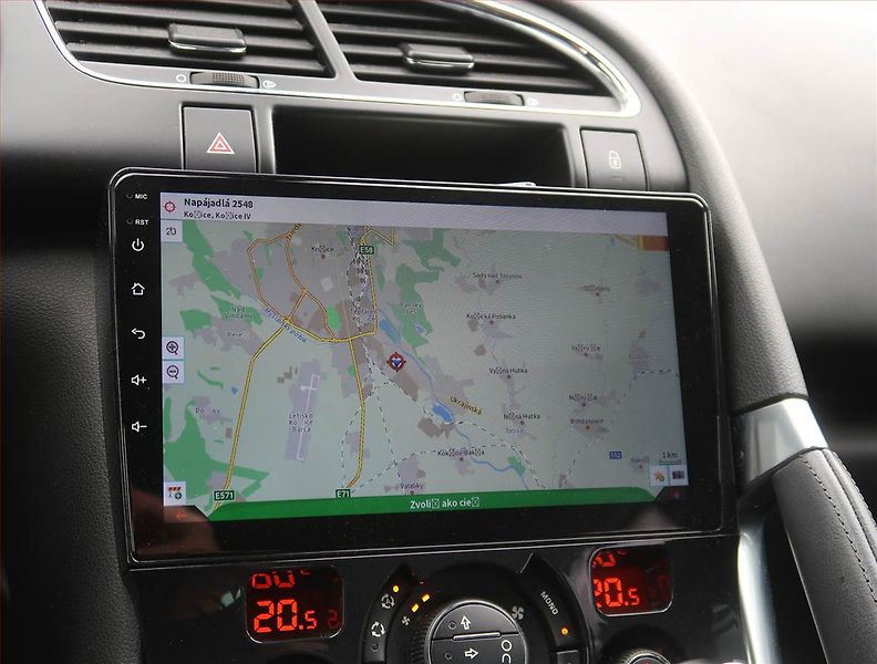 Peugeot 3008 (2015) Allure 1.6 VTi, Serv.kniha - fotka 13 z 19