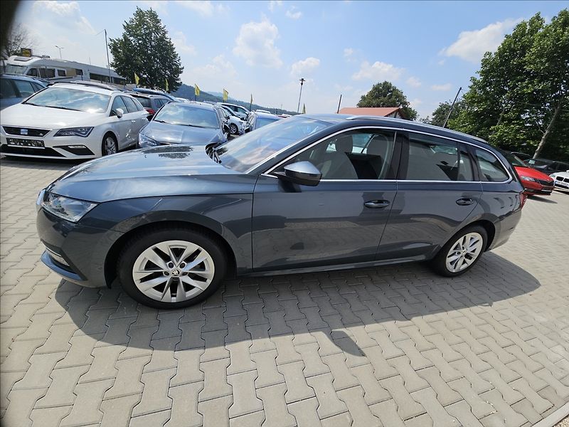 Škoda Octavia IV 1,5TSi Style LED ČR DPH - fotka 10 z 39