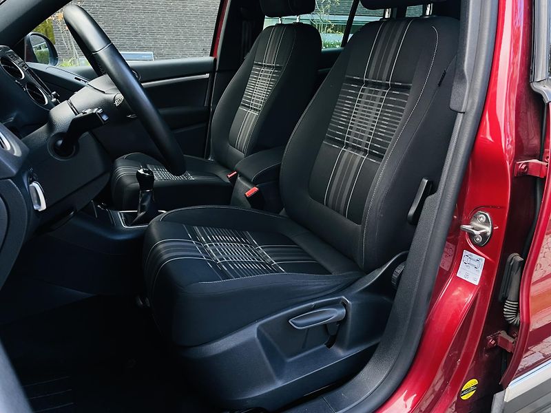 Volkswagen Tiguan 1.4TSI MAN VÝHŘEV TAŽNÉ KAMERA - fotka 28 z 43