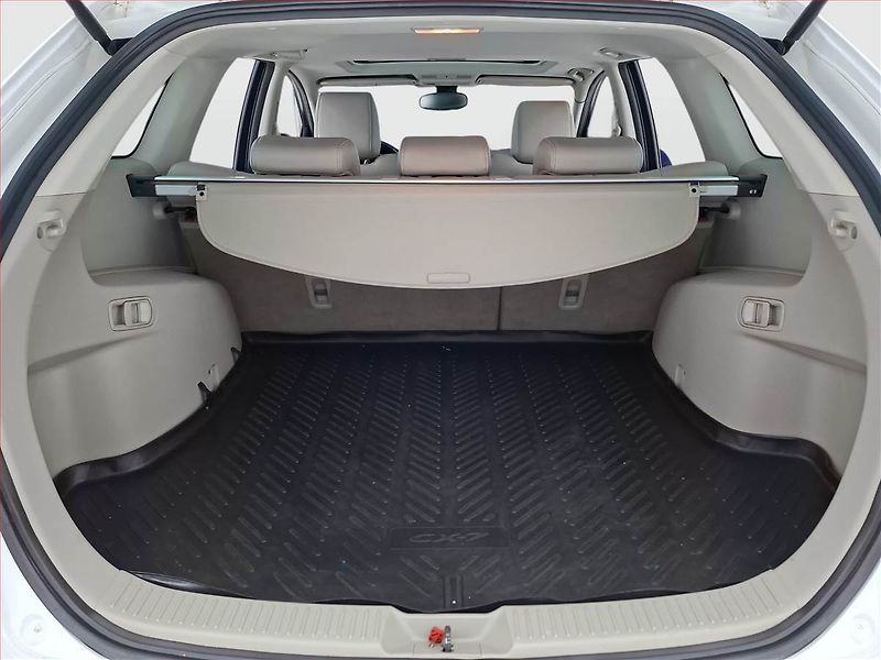 Mazda CX-7 (2011) 2.2 MZR-CD, 4X4, Xenony - fotka 14 z 21