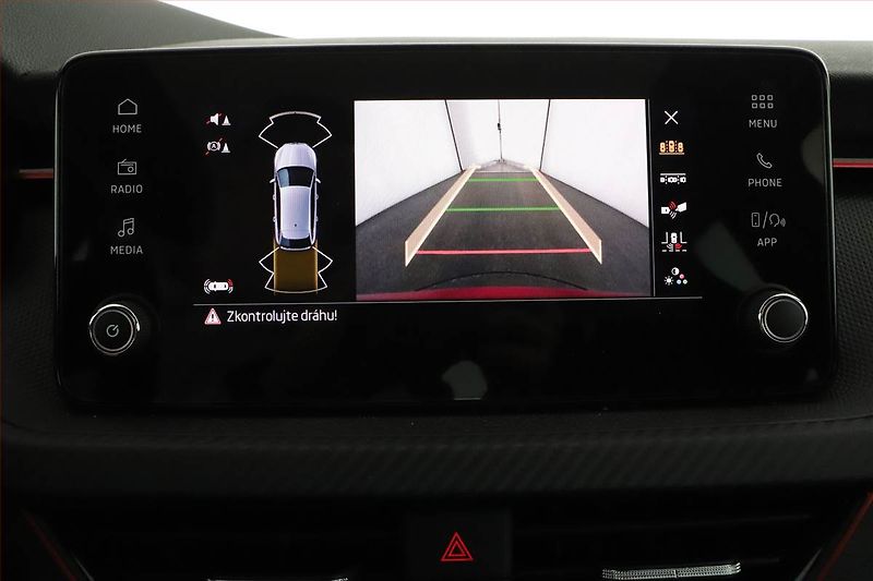 Škoda Scala (2025) 1.0 TSI, MONTE CARLO, AUTOMAT - fotka 14 z 20