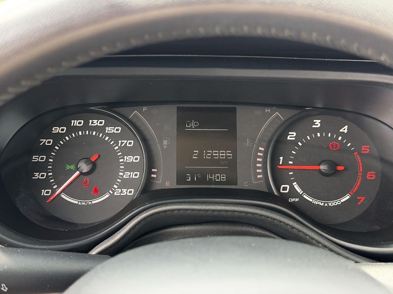 Fiat Tipo (2016) 1.6 MultiJet 88 kw / sedan - fotka 19 z 19