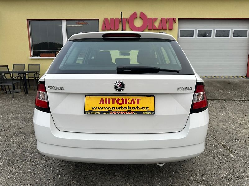 Škoda Fabia 1.4 TDi 1MAJ/ČR/DPH/Tempomat - fotka 4 z 36