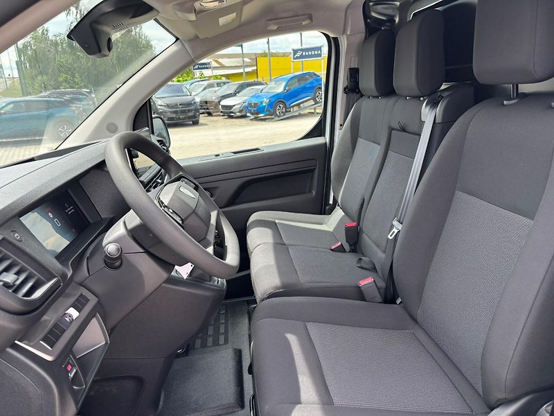 Peugeot Expert Furgon L3 2.2 BlueHDi 150 MAN6 - fotka 12 z 19