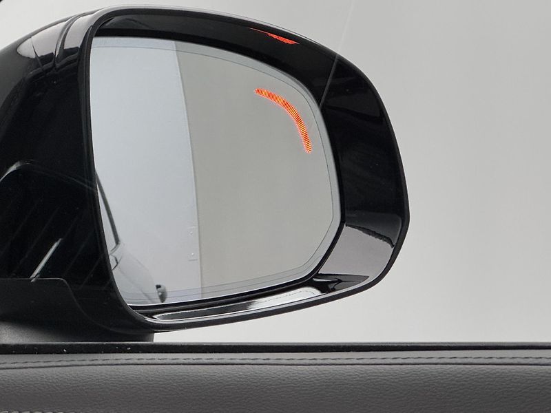 Volvo XC90 B5 AWD PLUS DARK CZ 1.maj - fotka 20 z 46