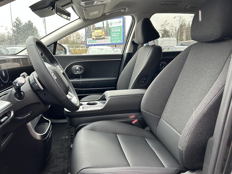 Hyundai Ioniq 9 7S 2WD STYLE COMFORT - fotka 28 z 52