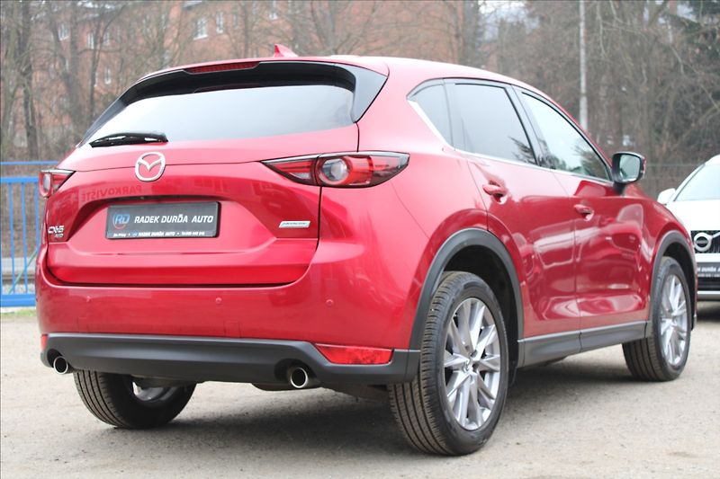 Mazda CX-5 2,5 i  1MAJ,A/T,4x4,REVOLUTION - fotka 5 z 47