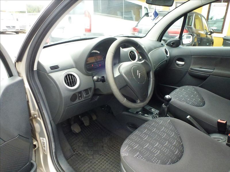 Citroën C3 1,1 SX - fotka 15 z 42