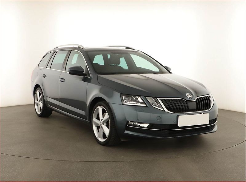 Škoda Octavia (2019) 1.5 TSI, Navi, Tempomat - fotografie inzerátu