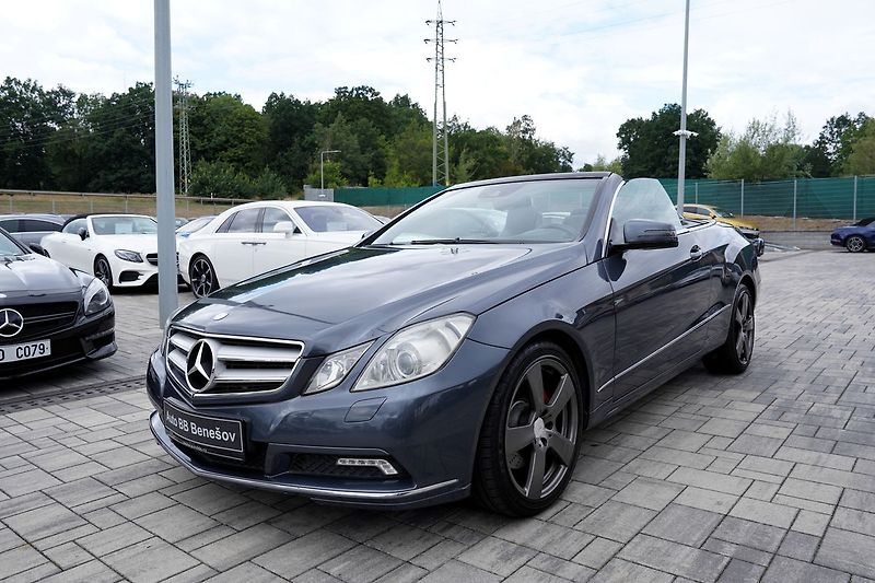 Mercedes-Benz Třídy E E 350 CDI, cabrio,automat,kůže - fotka 9 z 45