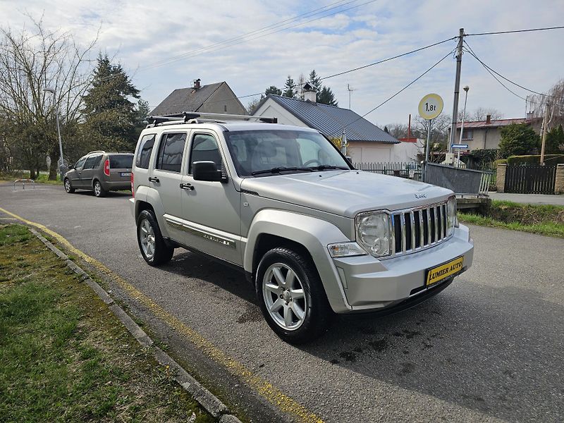 Jeep Cherokee (2011) LIMITED 2.8CRD , TAŽNÉ 2.8T - fotka 7 z 18