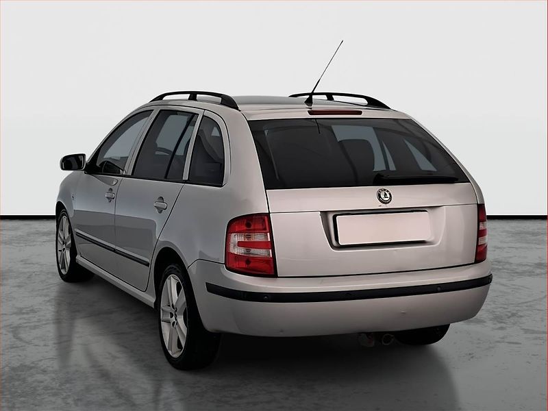 Škoda Fabia (2007) 1.9 TDI, po STK, Tažné - fotka 4 z 15