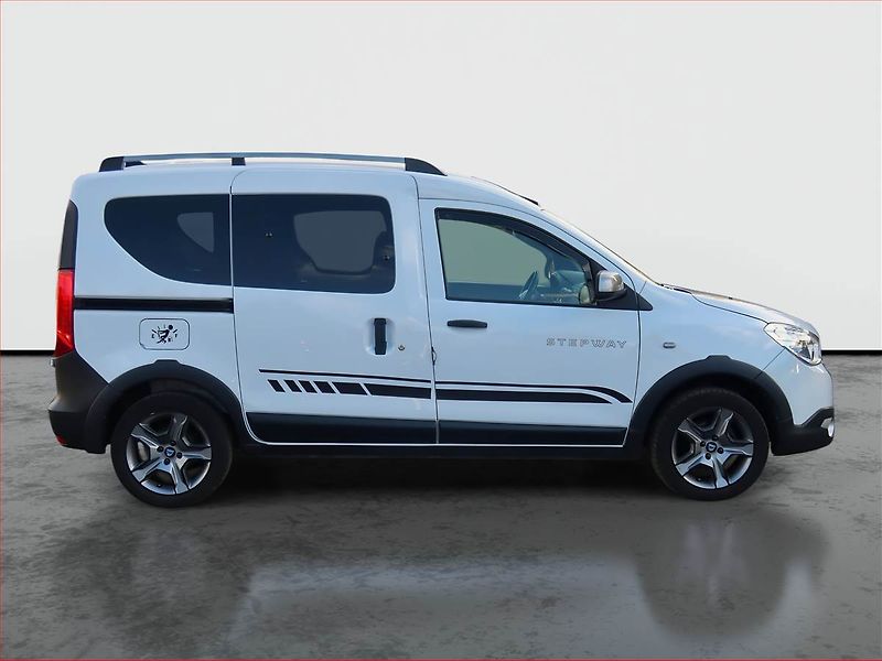 Dacia Dokker (2019) Stepway 1.6 SCe, 5Míst, ČR - fotka 6 z 14