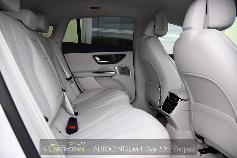 Mercedes-Benz EQE 350 4MATIC ZÁRUKA  - fotka 17 z 56