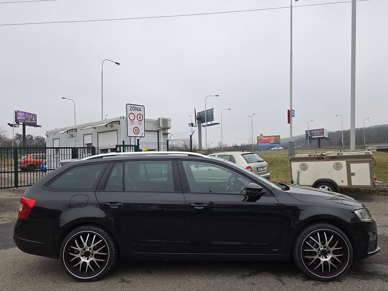 Škoda Octavia (2013) 2,0TDI RS! Splátky všem! Od10% - fotka 4 z 12