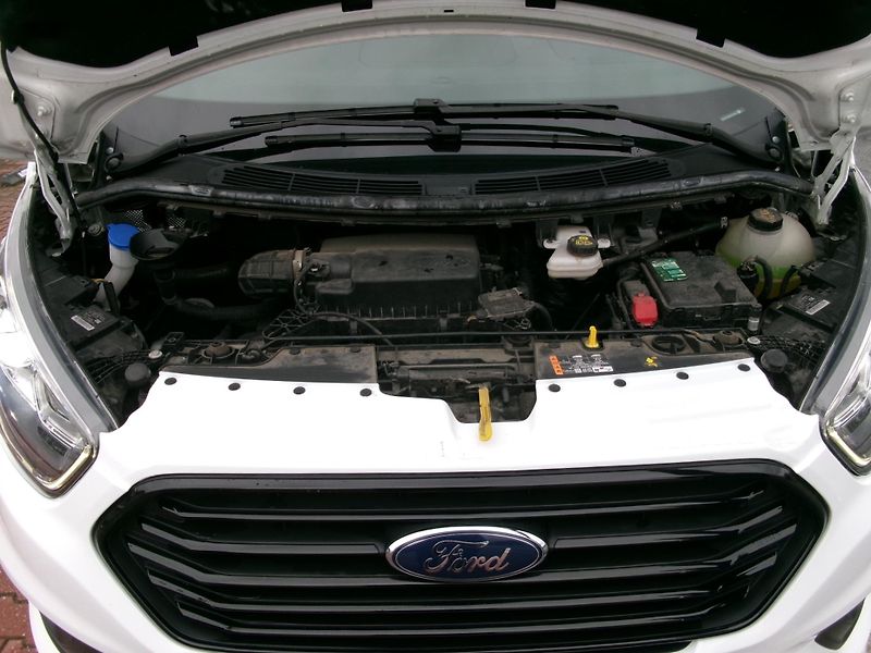 Ford Tourneo Custom (2022) 2,0TDCi L2H1 ZÁRUKA FORD  - fotka 36 z 36