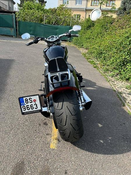 Harley-Davidson VRSCF V-Rod Muscle (2011) - fotka 8 z 15