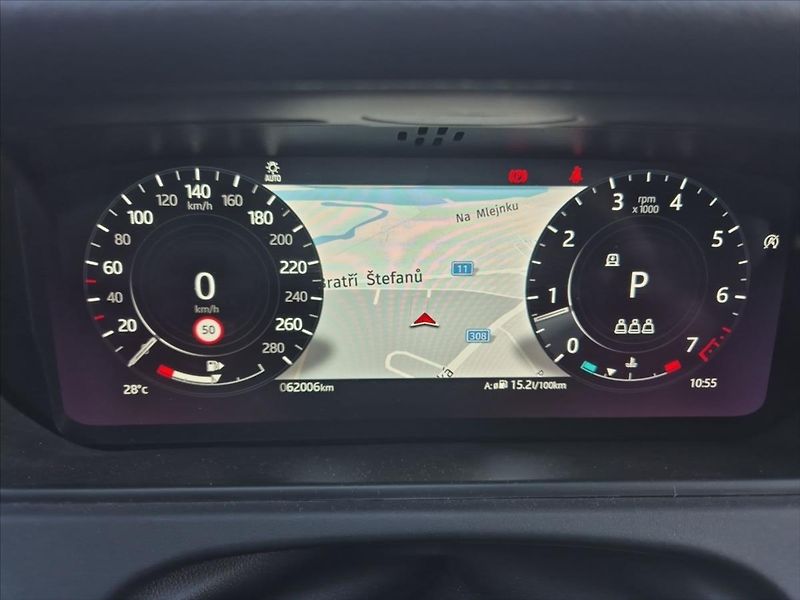 Land Rover Range Rover Velar 2,0 P250 SE - fotka 17 z 17