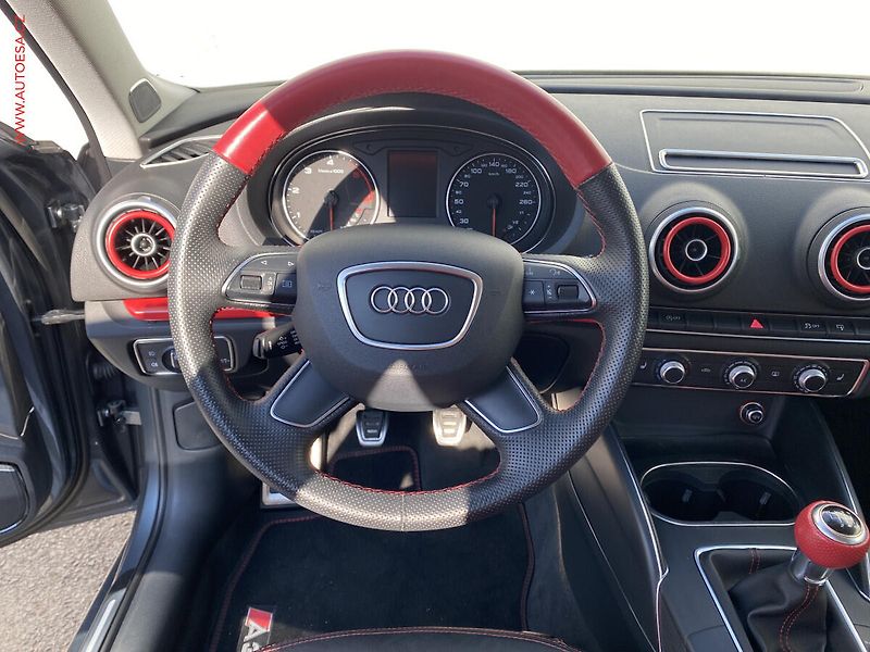 Audi A3 (2016) 1.6TDi, ČR, S-line, bixen - fotka 9 z 19