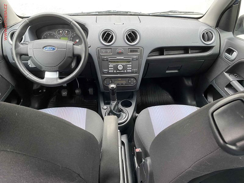 Ford Fusion (2009) 1.4i, ČR, AC - fotka 8 z 16