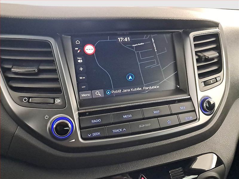 Hyundai Tucson (2018) 1.7 CRDi, Serv.kniha, Navi - fotka 13 z 22