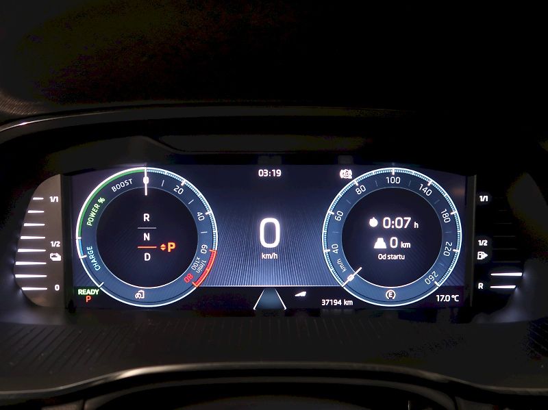 Škoda Octavia (2023) iV STYLE 1.4TSI 110KW DSG NAVI - fotka 17 z 41