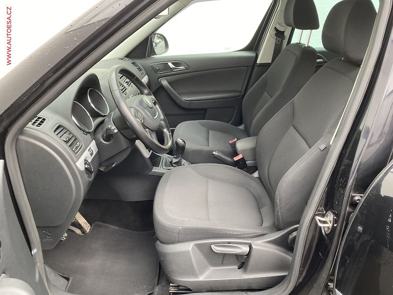 Škoda Yeti (2011) 1.2 TSi, Ambition, navi, - fotka 9 z 19